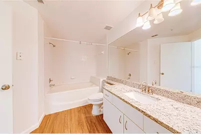 5500 Metrowest Boulevard #14-203, Orlando, FL 32811 - Photo 16
