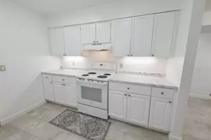 31 Deacon Jones Blvd, Orlando, FL 32810 - Photo 6