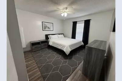 31 Deacon Jones Boulevard #A & B, Orlando, FL 32810 - Photo 8