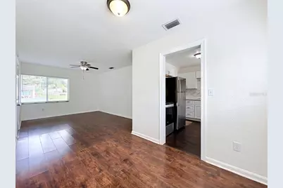 2437 S Myrtle Avenue, Sanford, FL 32771 - Photo 10