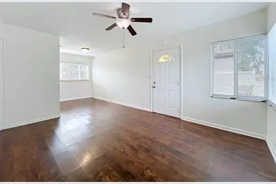 2437 S Myrtle Avenue, Sanford, FL 32771 - Photo 8
