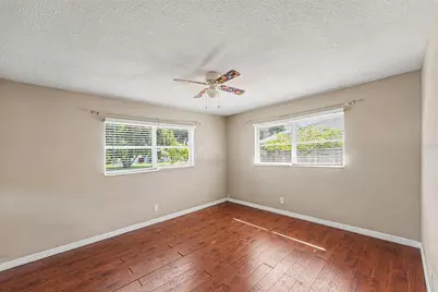 11428 75th Avenue, Seminole, FL 33772 - Photo 18