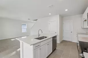 2704 Mdw Crst Dr, Saint Cloud, FL 34773 - Photo 8