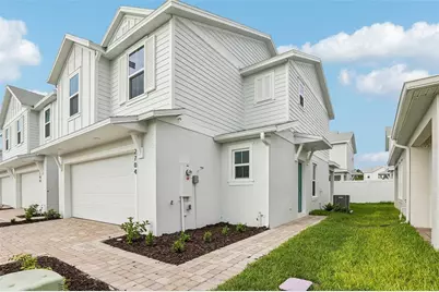 2704 Meadow Crest Drive, Saint Cloud, FL 34773 - Photo 2