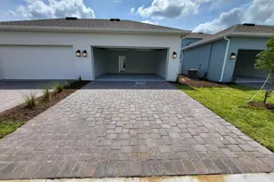 11239 Listening Dr, Orlando, FL 32832 - Photo 10
