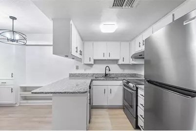 555 62nd Street S #106, Saint Petersburg, FL 33707 - Photo 6