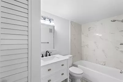 555 62nd Street S #106, Saint Petersburg, FL 33707 - Photo 8