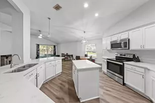 1365 Shootingstar Ln, St Johns, FL 32259 - Photo 4