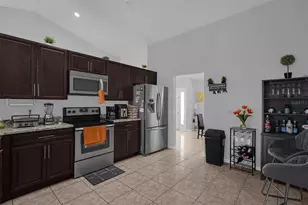 230 Lytton Cir, Orlando, FL 32824 - Photo 12