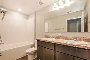 1926 Bell Creek Loop, Fruitland Park, FL 34731 - Photo 18