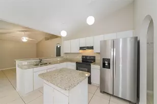 611 Basingstoke Ct, Kissimmee, FL 34758 - Photo 8