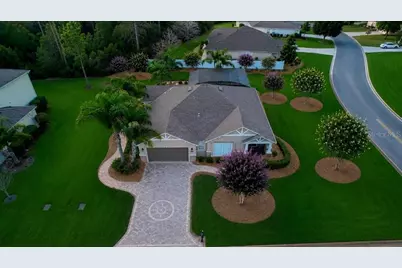 32 Angela Drive, Palm Coast, FL 32164 - Photo 2