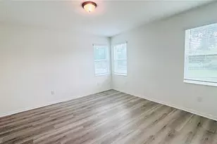 557 Scott Lake Creek Ln, Lakeland, FL 33813 - Photo 12