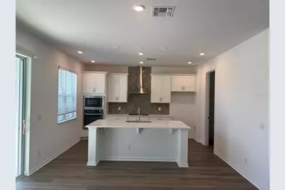 2692 Cavanaugh Drive, Orlando, FL 32817 - Photo 2