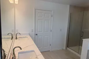 2692 Cavanaugh Dr, Orlando, FL 32817 - Photo 10