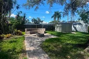 1865 Nebraska Ave NE, Saint Petersburg, FL 33703 - Photo 18