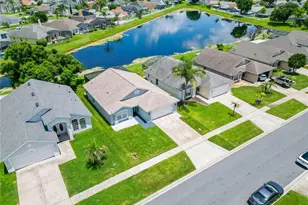 3245 Whooping Crane Run, Kissimmee, FL 34741 - Photo 2