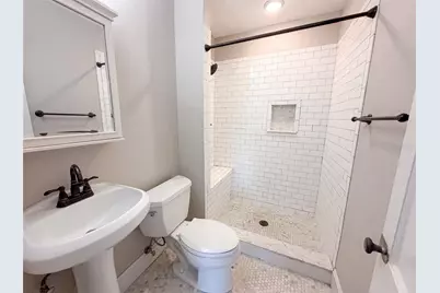 1521 W River Shore Way, Tampa, FL 33603 - Photo 6