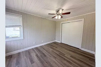 1521 W River Shore Way, Tampa, FL 33603 - Photo 4
