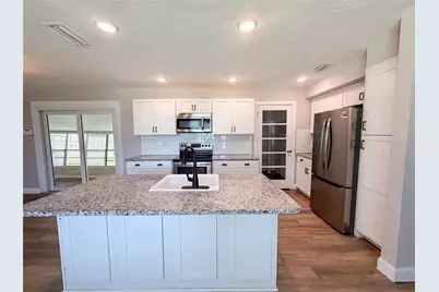 1521 W River Shore Way, Tampa, FL 33603 - Photo 2
