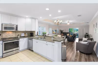 7602 Cabana Court #101, Kissimmee, FL 34747 - Photo 6