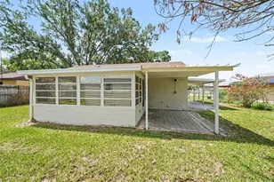 2047 Somerville Dr N, Lakeland, FL 33815 - Photo 14