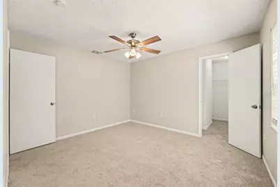 2047 Somerville Drive N, Lakeland, FL 33815 - Photo 6