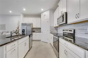 1098 Boardwalk Pl, Kissimmee, FL 34747 - Photo 2
