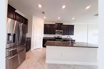 9709 Ivory Drive, Ruskin, FL 33573 - Photo 2