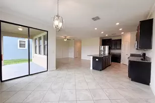 9709 Ivory Dr, Ruskin, FL 33573 - Photo 10