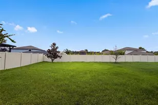 9709 Ivory Dr, Ruskin, FL 33573 - Photo 32