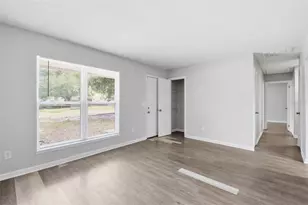 1334 Atlantic Dr, Ruskin, FL 33570 - Photo 14