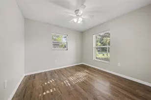 450 Park Glen Dr, Tavares, FL 32778 - Photo 8