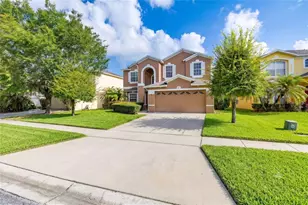 9931 Heron Pointe Dr, Orlando, FL 32832 - Photo 2