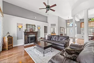 5713 Liberty Garden Ct, Orlando, FL 32819 - Photo 4