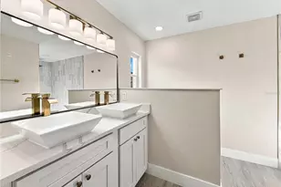 7015 Crestlake Dr, Orlando, FL 32819 - Photo 12
