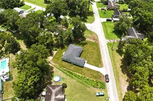 6135 NW 69th Ct, Ocala, FL 34482 - Photo 10