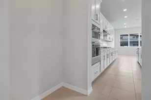 8399 Pk Clf Wy, Orlando, FL 32836 - Photo 16