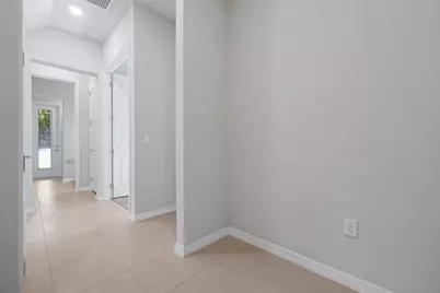 8399 Park Cliff Way, Orlando, FL 32836 - Photo 20