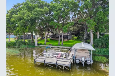 1000 N Lakeshore Boulevard, Howey in the Hills, FL 34737 - Photo 1