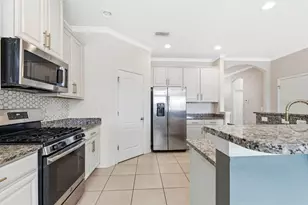 1494 Chelsea Manor Cir, Deland, FL 32724 - Photo 10