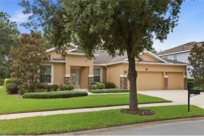 308 W Victoria Trails Boulevard, Deland, FL 32724 - Photo 2