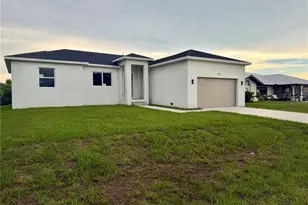 571 Mimosa Ave NW, Port Charlotte, FL 33952 - Photo 2