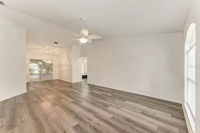 2046 Old Trevor Way, Sarasota, FL 34232 - Photo 4