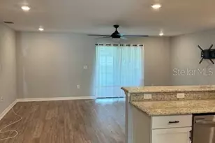 3071 Fieldwood Cir, Saint Cloud, FL 34772 - Photo 6