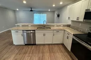 3071 Fieldwood Cir, Saint Cloud, FL 34772 - Photo 8