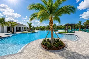 927 Waterfall Blvd, Davenport, FL 33837 - Photo 8