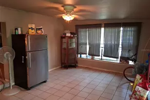 1208 Beatrice Dr, Orlando, FL 32810 - Photo 6