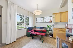 712 Malone Dr, Orlando, FL 32810 - Photo 10