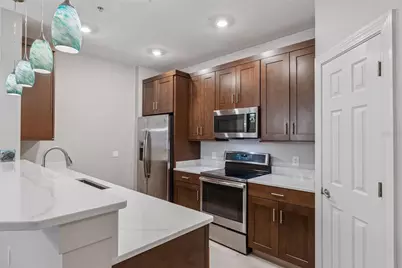 2484 San Tecla Street #105, Orlando, FL 32835 - Photo 2